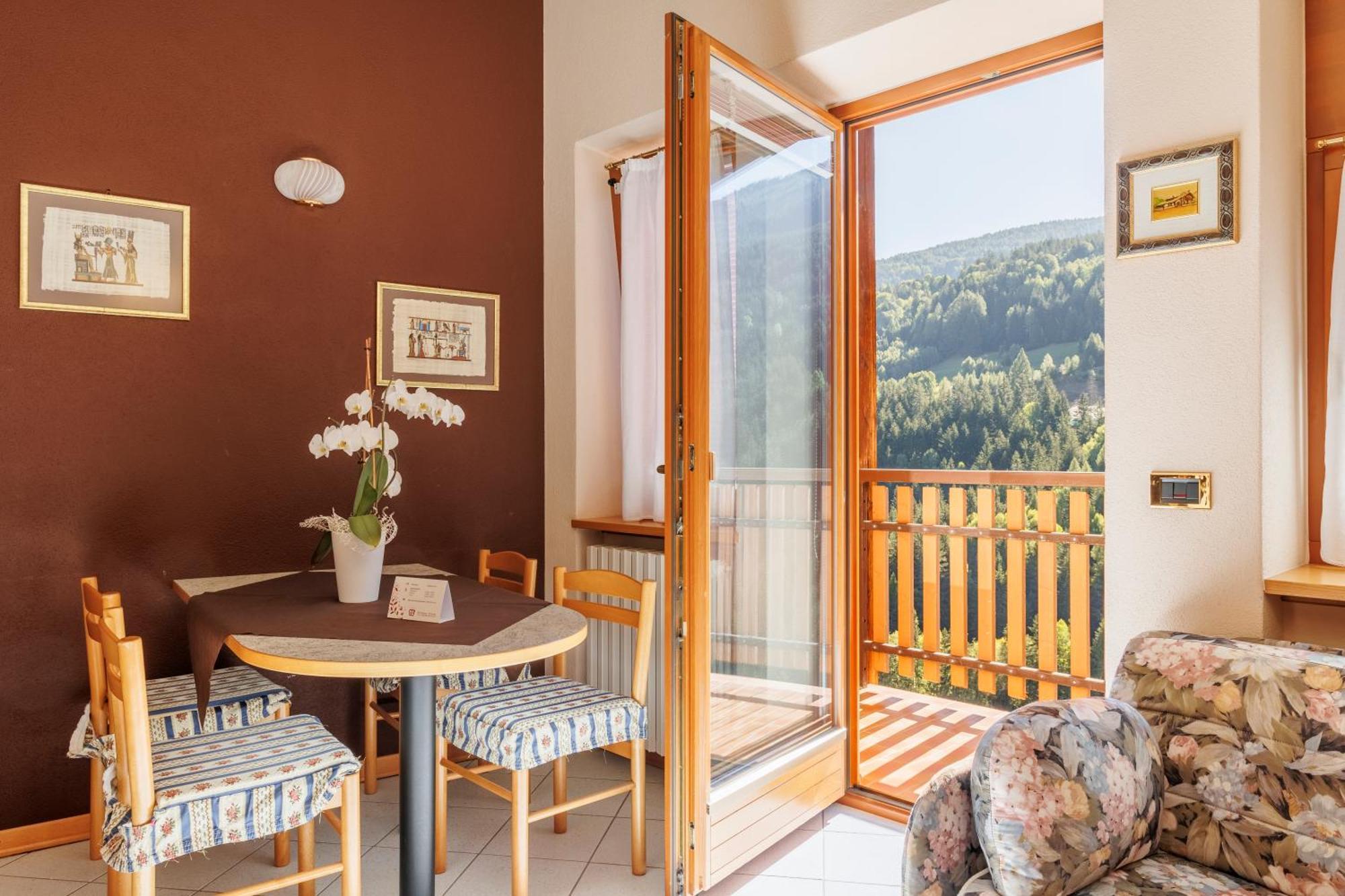 Hotel Miravalle Isolaccia Eksteriør bilde