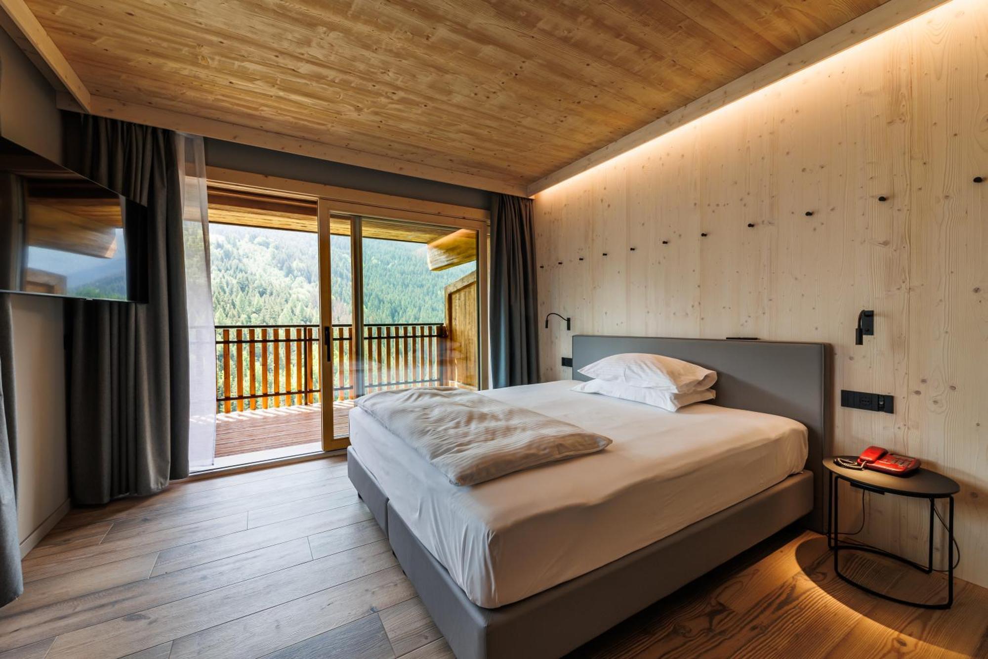 Hotel Miravalle Isolaccia Eksteriør bilde