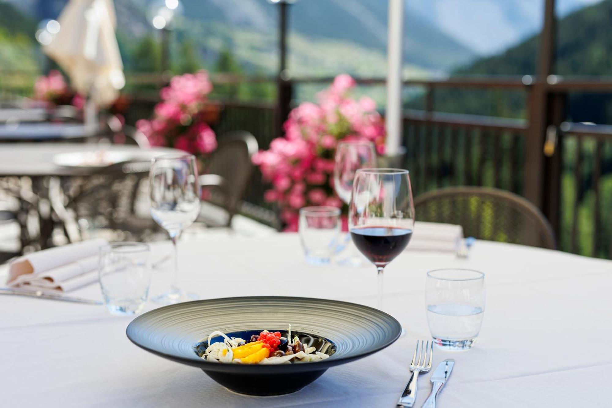 Hotel Miravalle Isolaccia Eksteriør bilde