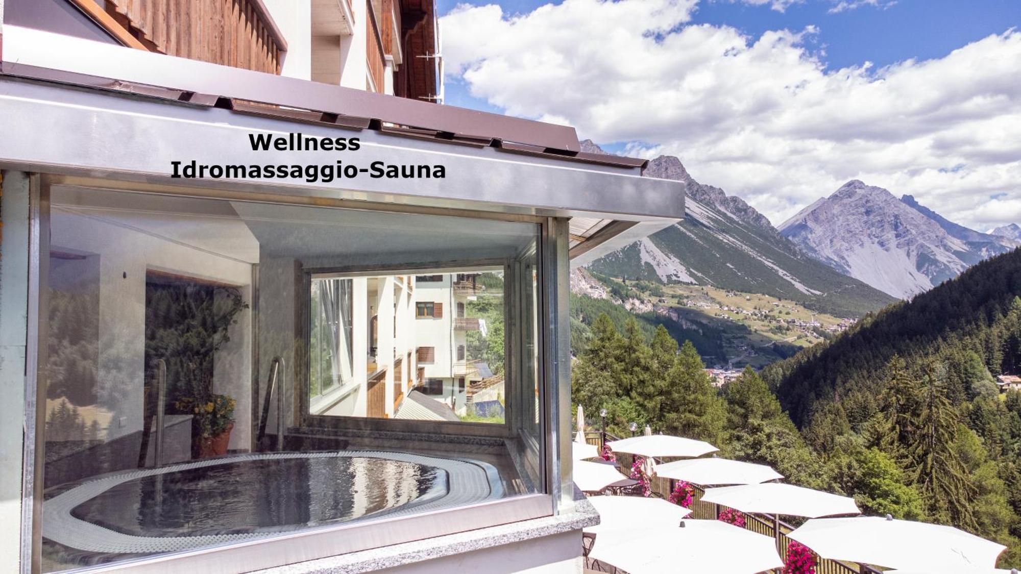 Hotel Miravalle Isolaccia Eksteriør bilde