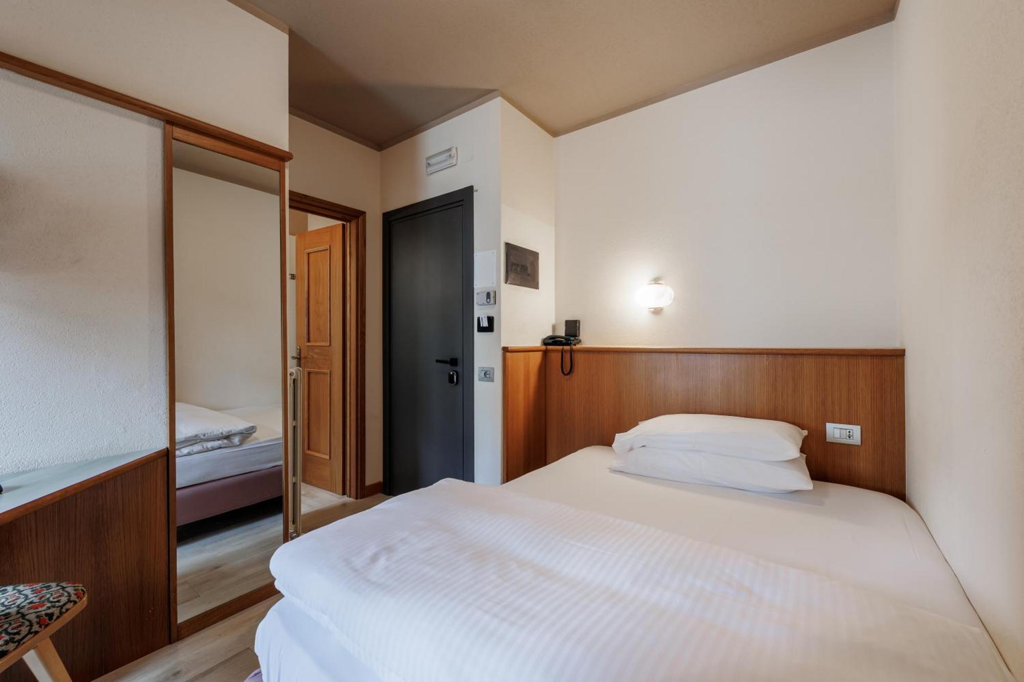 Hotel Miravalle Isolaccia Eksteriør bilde