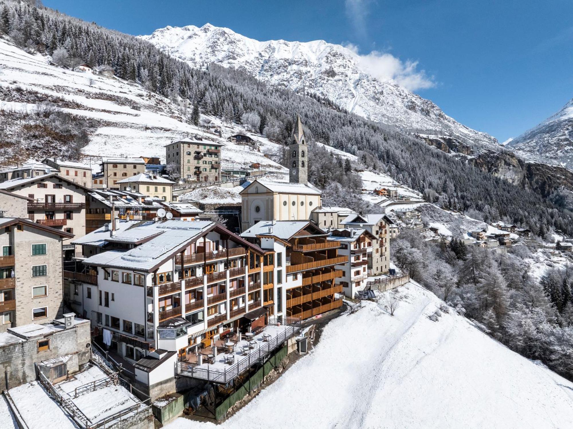 Hotel Miravalle Isolaccia Eksteriør bilde